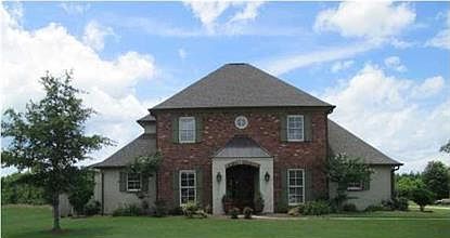 1st image of 126 Bienville Dr