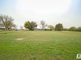 441 W Chambers Ave, Garden City, TX 79739