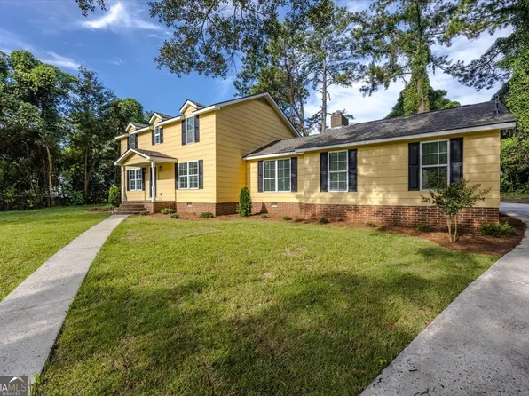 1339 Grant St, Perry, GA 31069