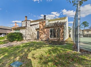 7836 Bateman Ln, Houston, TX 77088