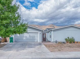 211 Glen Vista Dr, Dayton, NV 89403