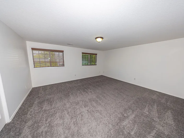 618 NW 27th Ave — Photo 19