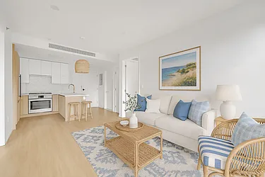 81-07 Kew Gardens Road