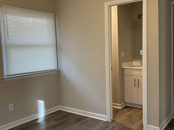 4th image of 1407 Fern Forest Dr
