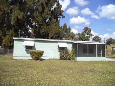 981 Lakeview Dr, North Fort Myers, FL, 33903