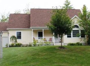 982 Beauty Hill Rd, Barnstead, NH 03218