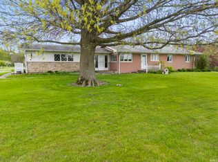 14533 Aboite Rd, Roanoke, IN 46783