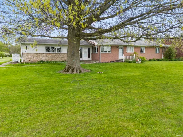 14533 Aboite Rd, Roanoke, IN 46783