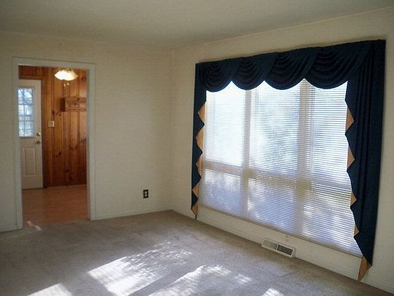 2nd image of 151 Cumberland Dr