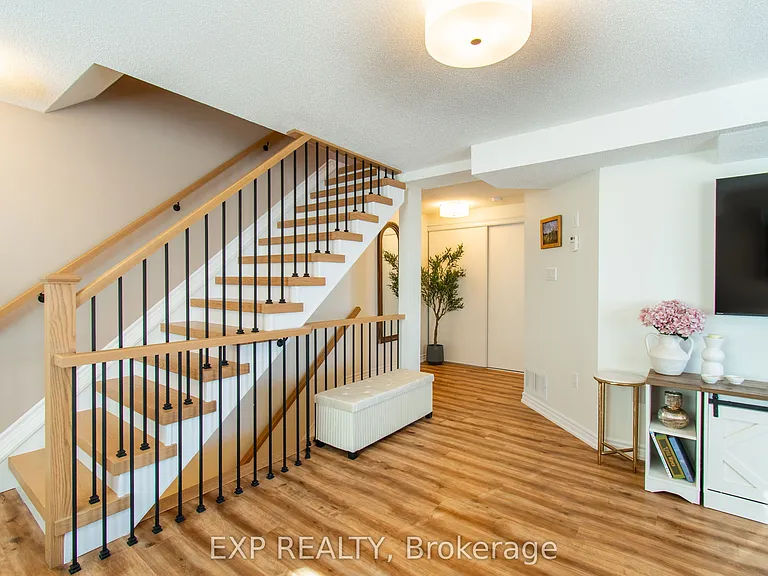 83 Goodwin Dr #2 — Photo 5