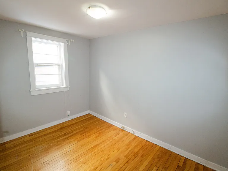 120 Barrette St #1 — Photo 15