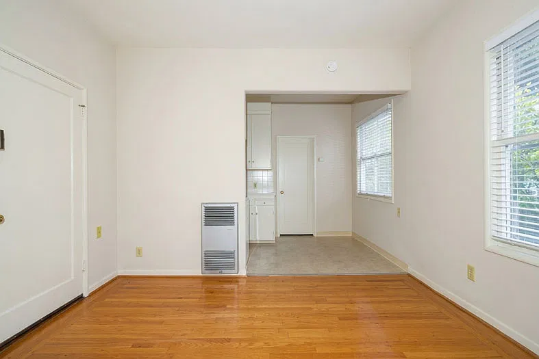 360 Cowper Street — Photo 3