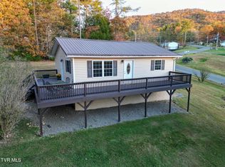 353 Hemlock St, Mountain City, TN 37683