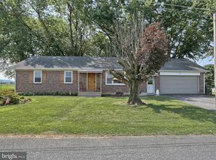 20 Evergreen Dr, Myerstown, PA 17067