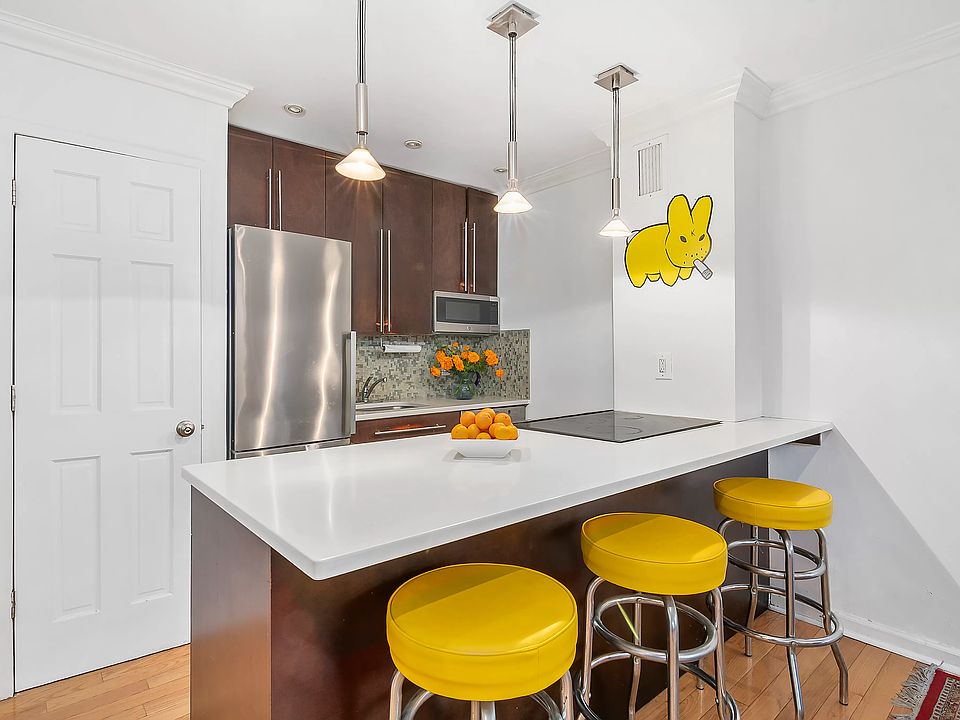 1st image of 111 Morton St APT 2A