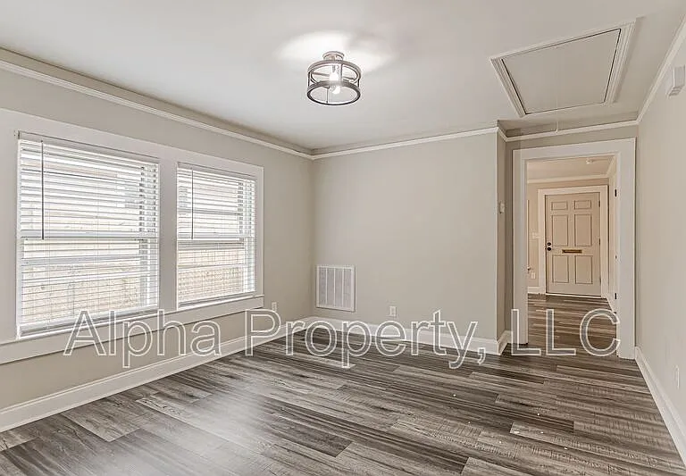 9 Highlawn Ave — Photo 8