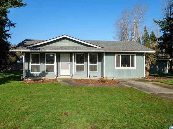 72 June Pl, Sequim, WA 98382