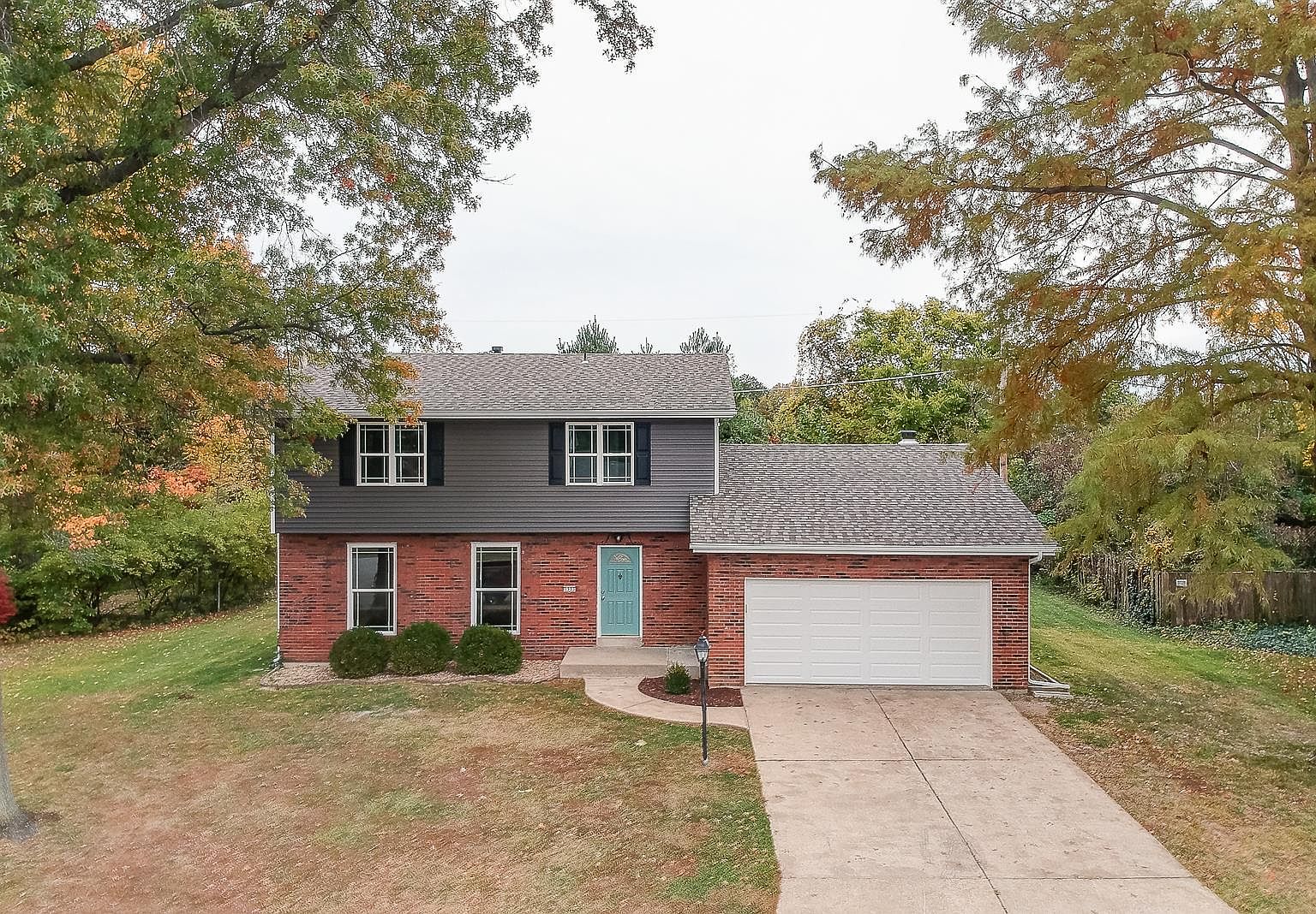 1903 E Jerome Dr, Godfrey, IL 62035 Zillow