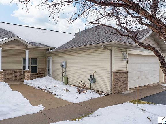 2nd image of 709 Dublin Ct