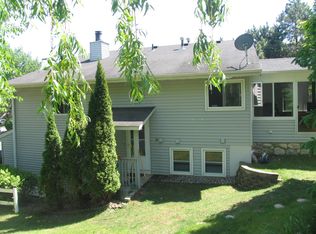 6012 Covington Ter, Minnetonka, MN 55345