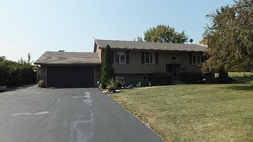 1st image of 4224 Lakeside Dr