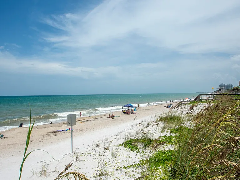 3939 Ocean Dr #201A — Photo 22
