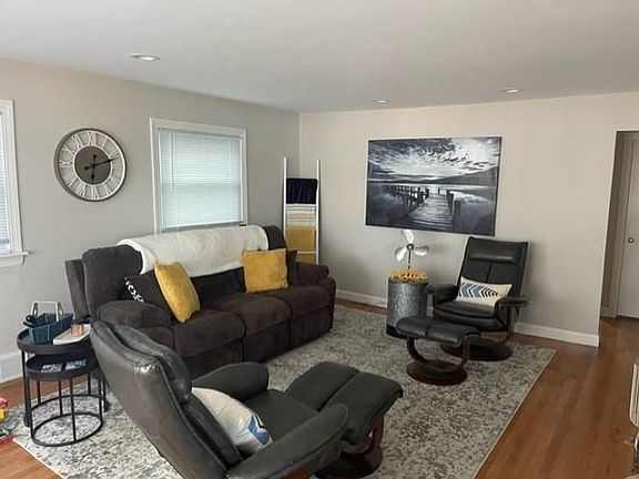 2nd image of 1309 Canal Shore Dr SW