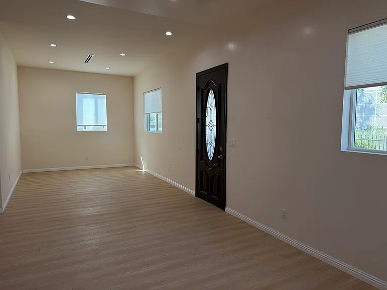 3765 Globe Ave — Photo 3
