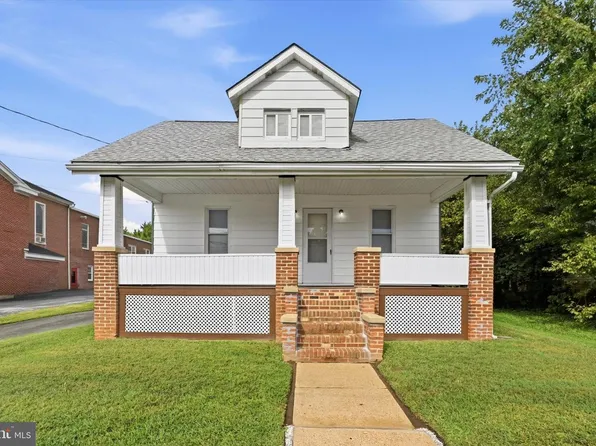19 W Main St, Newark, DE 19702