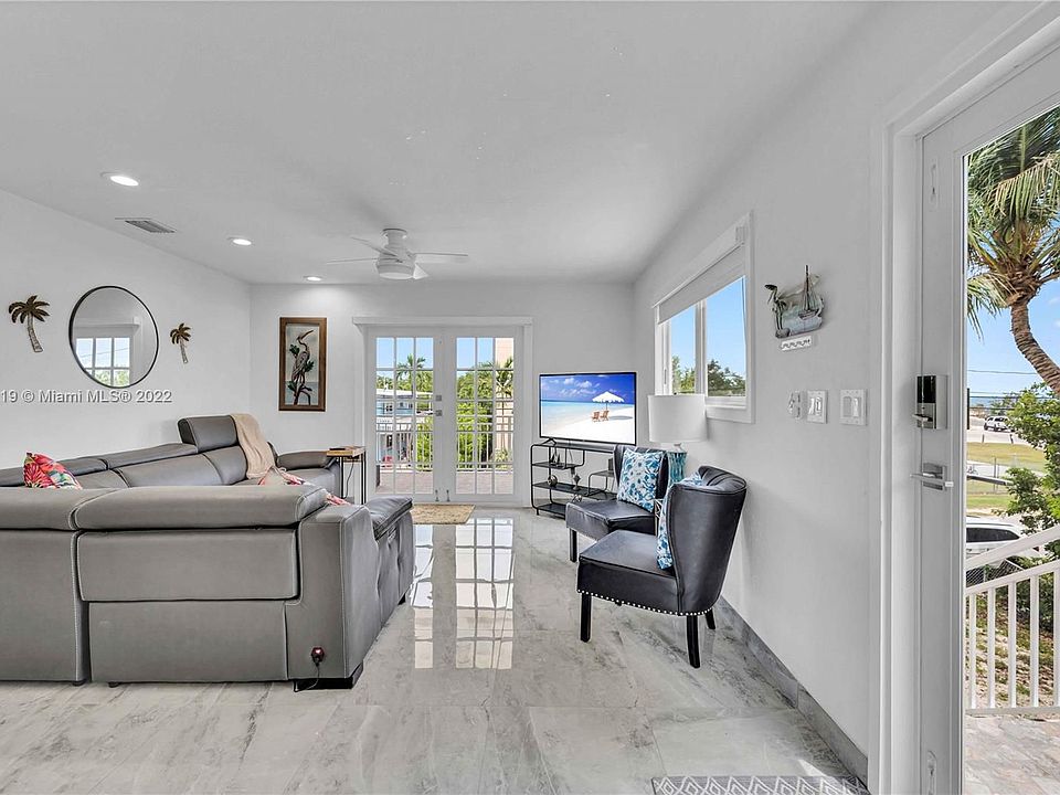 1st image of 103 Dove Creek Dr