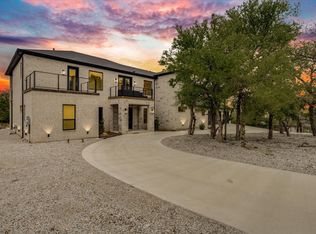 124 Cote D Azur, Chico, TX 76431
