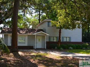 453 Lake Dr, Midway, GA 31320