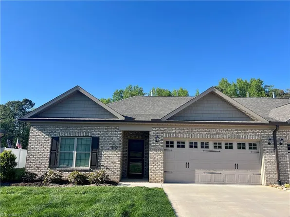 314 Kingsfield Forest Dr, Archdale, NC 27263