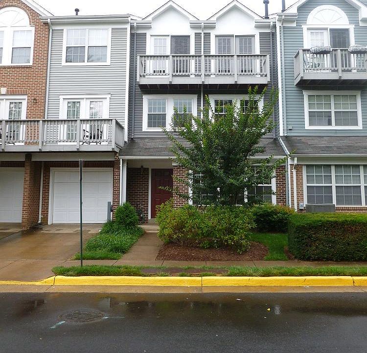 1st image of 11772 Rockaway Ln #71