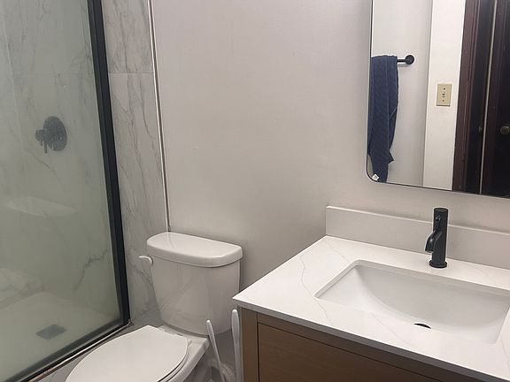 2nd image of 2714 Kahoaloha Ln APT 1407