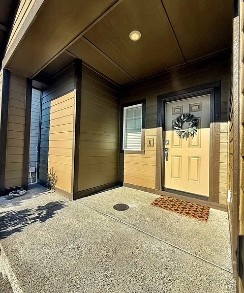 4341 Acacia Ln SE — Photo 3