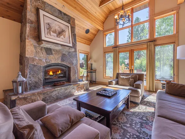 13466 Fairway Dr, Truckee, CA 96161