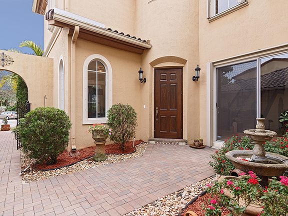 3rd image of 6519 Nw 128 Way