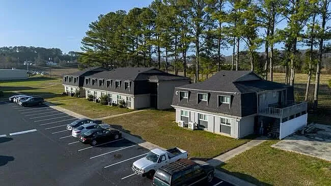 Magnolia Place Apartments — Photo 20
