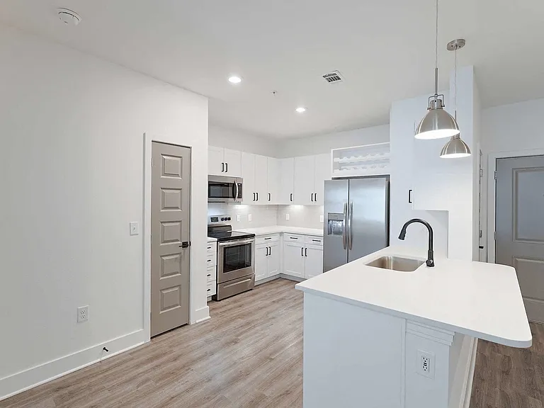 Solay Horizon West — Photo 87