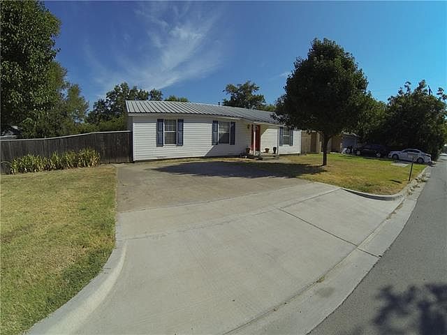 1st image of 8334 Sussex St