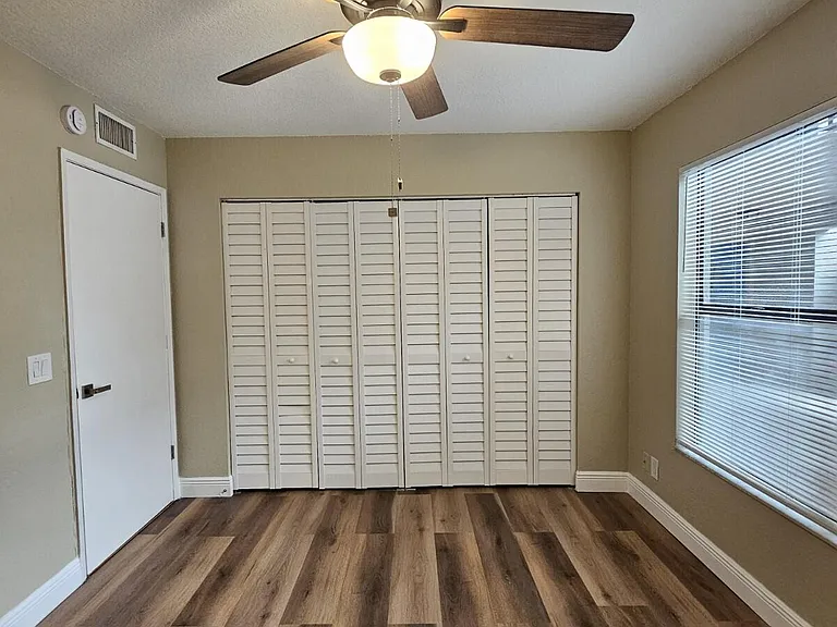 1541 Windorah Way #C — Photo 7