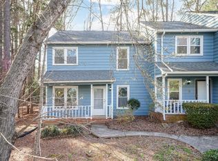 120 Inverness Ct, Cary, NC 27511