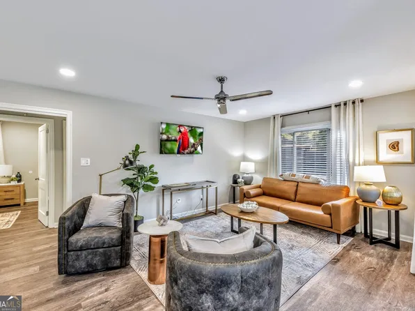 811 Old Powder Springs Rd SW, Mableton, GA 30126