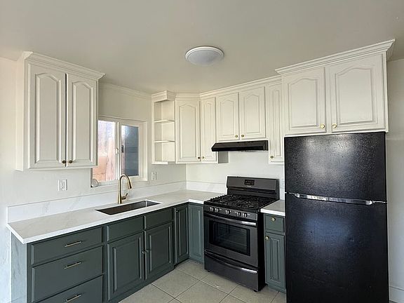 5th image of 711-723 S 37th St #711