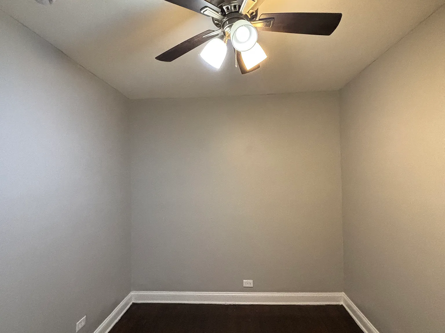 3 bed, 1.0 bath, $1,500 — Photo 4