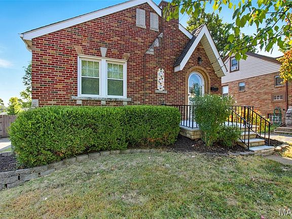 2nd image of 9332 Althea Ave