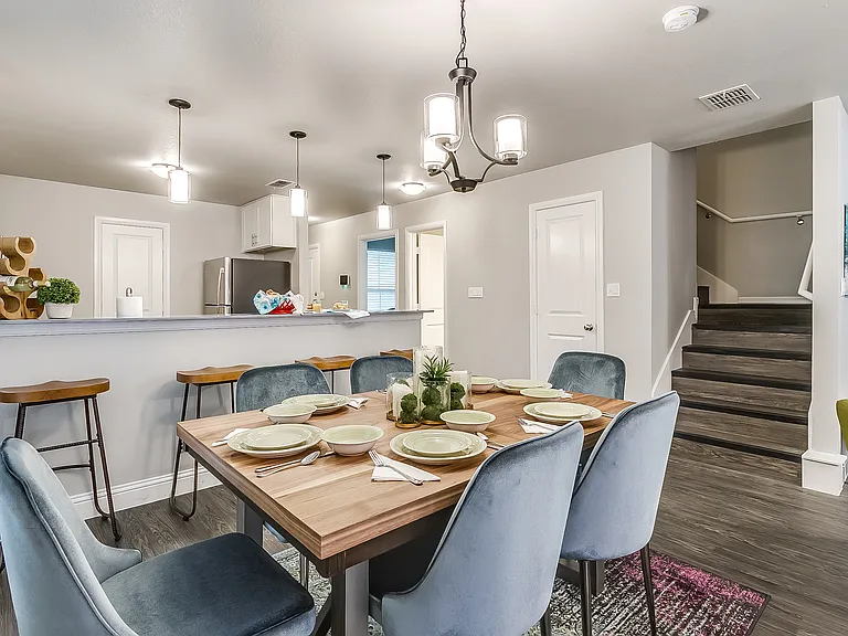4008 Sheraton Rd — Photo 10
