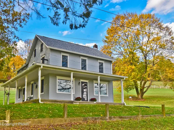 687 Faulstick Rd, Saylorsburg, PA 18353