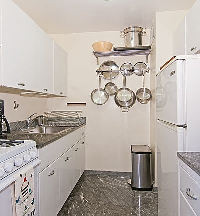 4th image of 333 E 14th St APT 2H